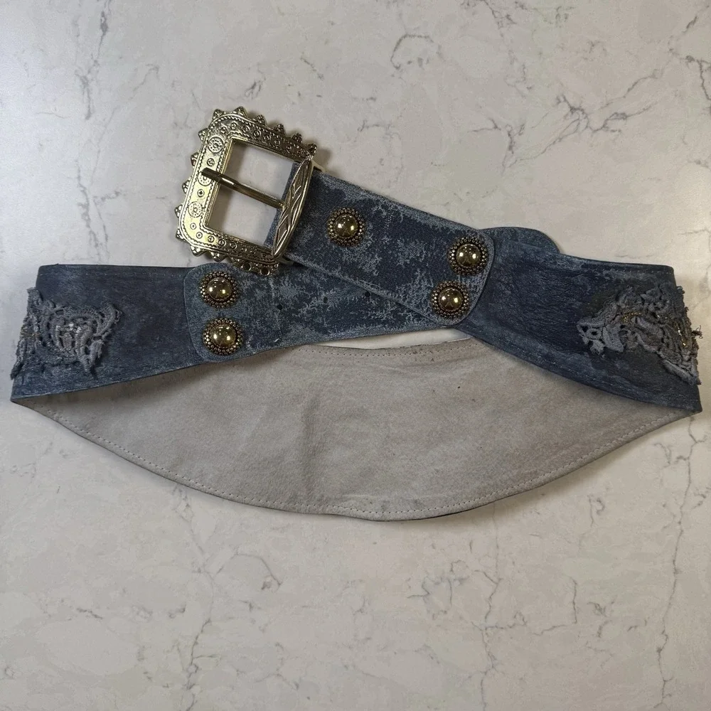 VTG Blue Suede Leather Belt Y2K Boho Festival Aztec Renaissance Made Italy M